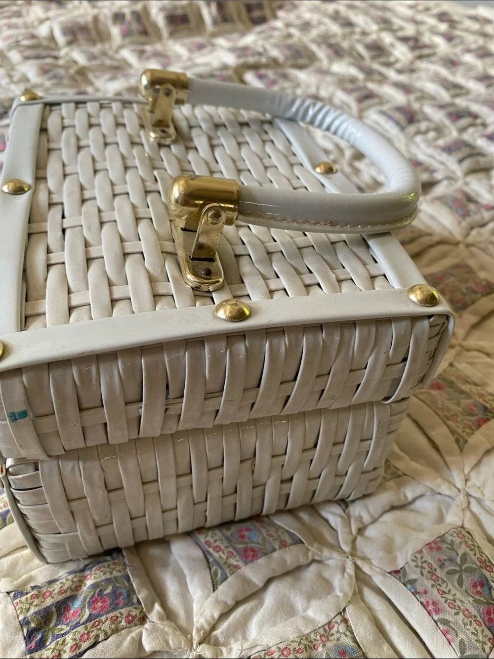 Vintage mid century- White Woven Hard Case Bag with Gold Hardware